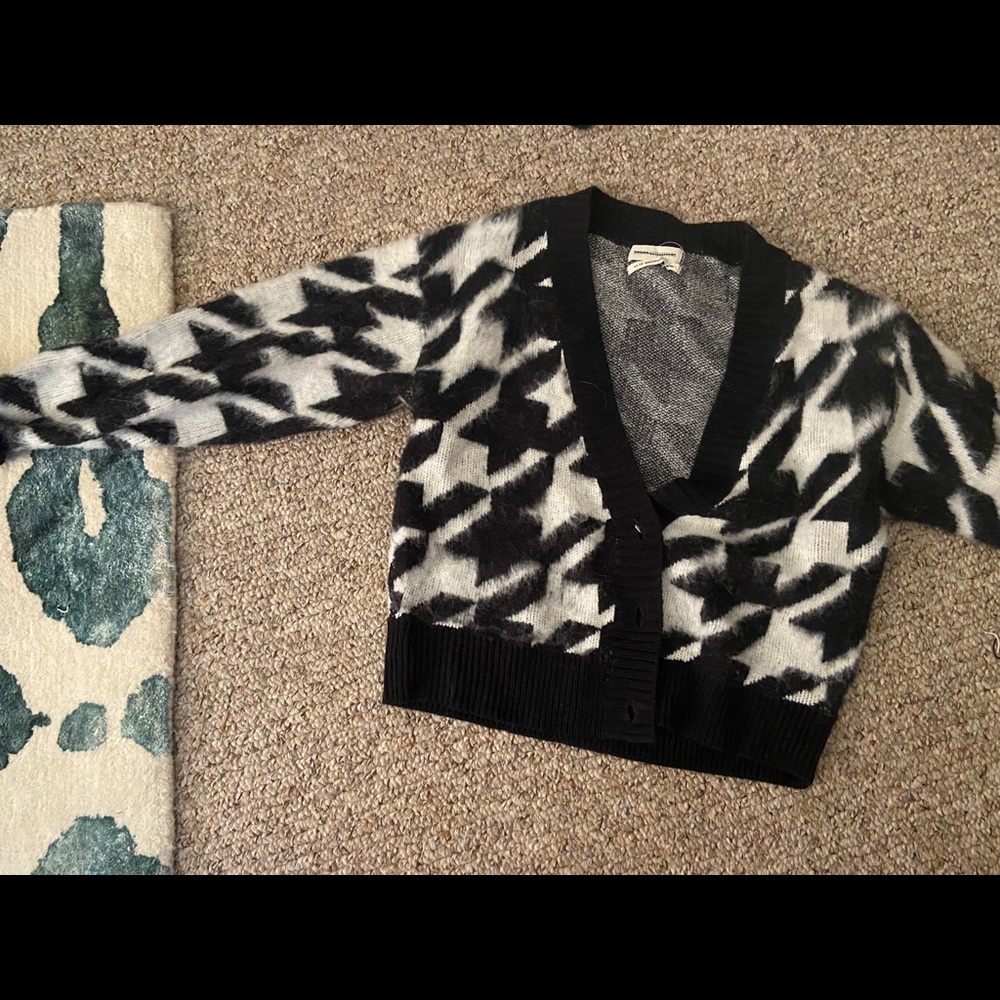 Urban Outfitters Cropped Cardigan